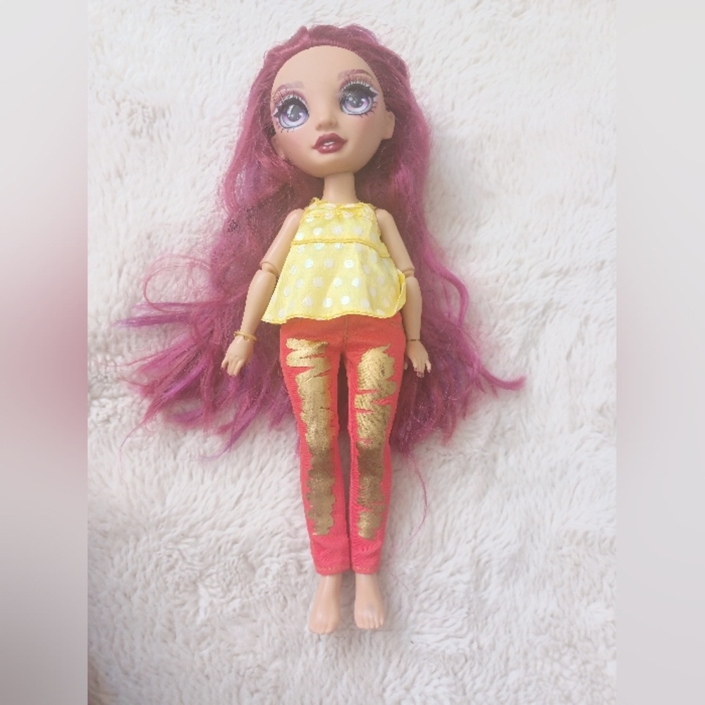 Rainbow High Skarlet Rose Doll